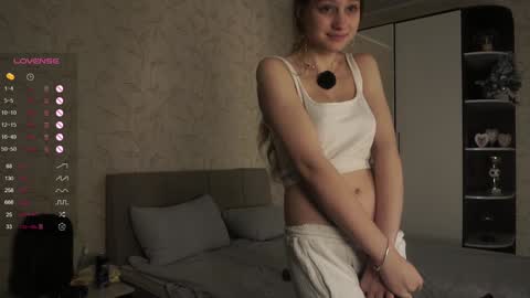 Bella online show from 01/26/25, 11:18