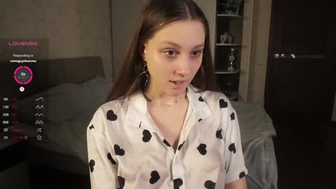 Bella online show from 02/09/25, 04:25