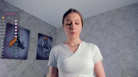 Bella online show from 03/05/25, 11:17