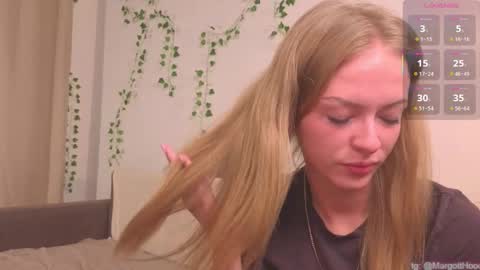 Margot call me Margot  Robbie online show from 10/02/25, 05:58