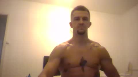 Snapshot of philippe_good_vibe chatting on 12/15/25, 08:57 philippe_good_vibe online show from 12/15/25, 08:57