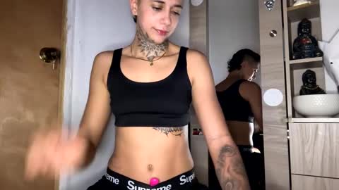 PHILLIP online show from 10/07/25, 12:13