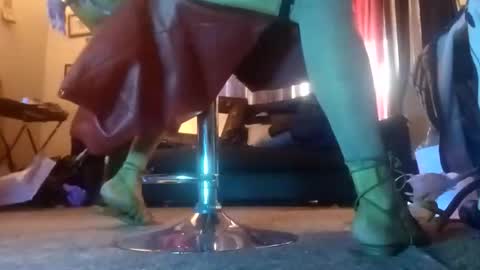 Snapshot of phillipdee chatting on 02/20/26, 06:41 phillipdee online show from 02/20/26, 06:41