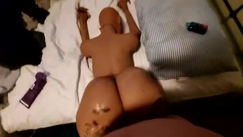 Snapshot of philnonya847036 chatting on 12/22/25, 10:40 philnonya847036 online show from 12/22/25, 10:40