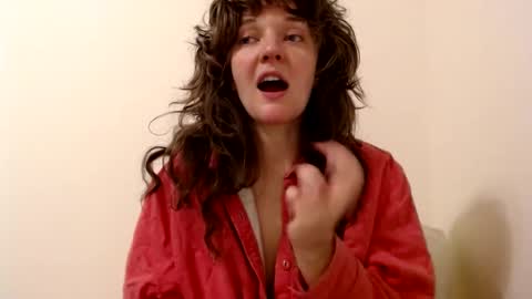 sophie online show from 01/13/25, 11:17