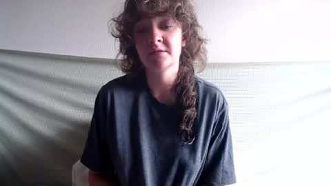 sophie online show from 03/10/25, 02:16