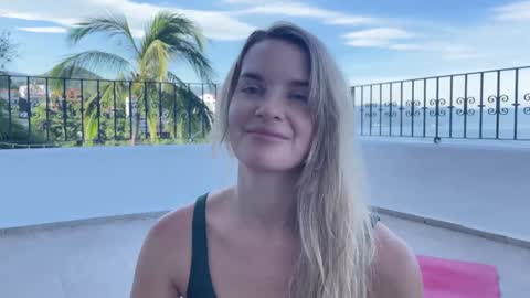 PHOENIX TAYLOR online show from 10/07/25, 02:58