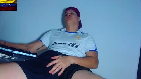 AdnierGnz online show from 03/13/26, 02:34