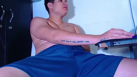 AdnierGnz online show from 04/14/26, 07:58