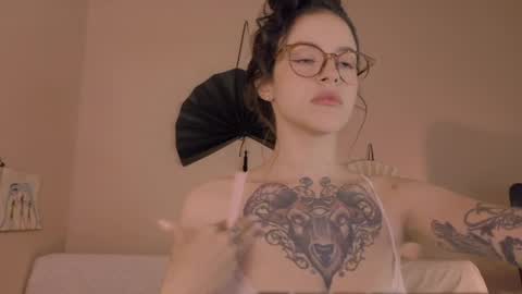 phoenixx_x online show from 04/21/26, 02:51