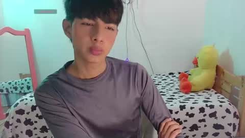 Snapshot of phuwin_bj chatting on 06/21/26, 06:05 phuwin online show from 06/21/26, 06:05