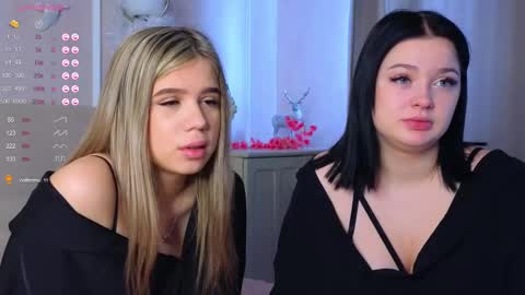 Snapshot of phyllisheart chatting on 02/23/25, 08:49 Lora black and Lili blonde welcome you here online show from 02/23/25, 08:49