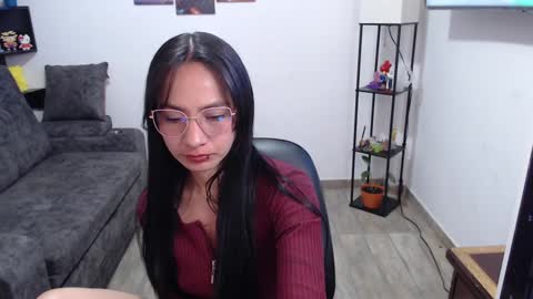 Pia  online show from 01/09/25, 08:11