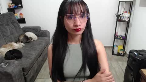 Pia  online show from 09/12/25, 08:42