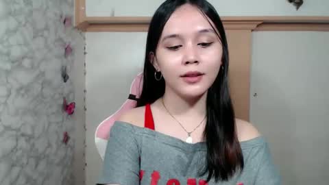 Ms Pia online show from 05/14/26, 09:54