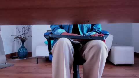    Special Couple Show - WELCOME TO XMAS   5 and 6 December  - 2 at 8 pm COL hour online show from 01/03/25, 04:48