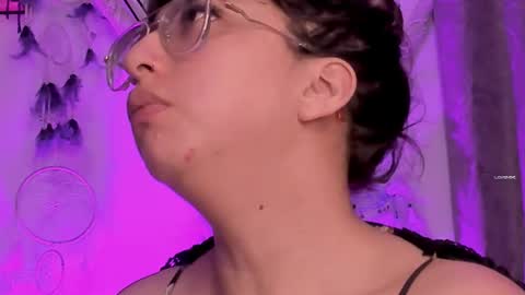  PIA FISHER  online show from 09/23/25, 01:19