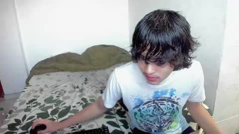 picaszomilos350 online show from 11/29/25, 11:02