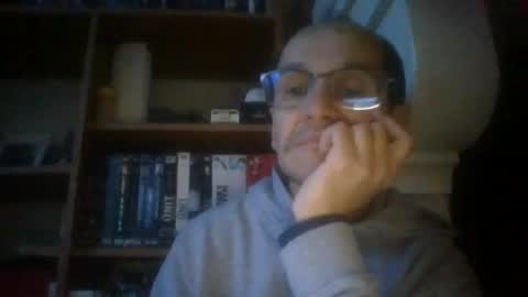 Snapshot of pichoun71 chatting on 02/07/25, 05:07 pichoun71 online show from 02/07/25, 05:07