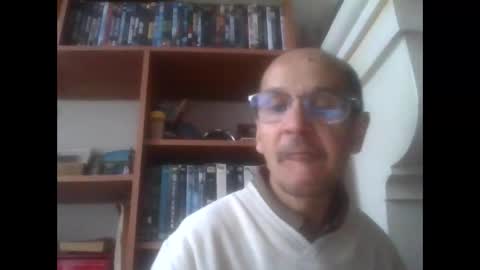 Snapshot of pichoun71 chatting on 09/14/25, 07:07 pichoun71 online show from 09/14/25, 07:07