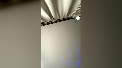 Snapshot of picklepuffs222 chatting on 04/05/26, 04:20 picklepuffs222 online show from 04/05/26, 04:20