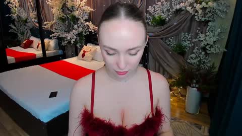 Emelie online show from 12/29/24, 04:40