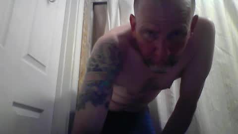 Snapshot of pierce702420 chatting on 04/26/26, 01:36 pierce702420 online show from 04/26/26, 01:36