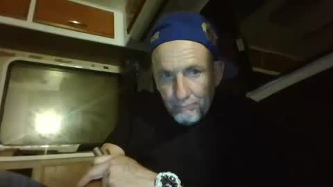 Snapshot of pierce702420 chatting on 05/06/26, 04:52 pierce702420 online show from 05/06/26, 04:52