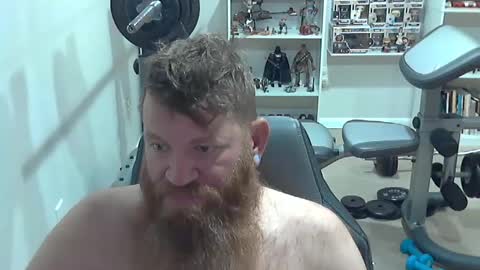 Snapshot of pierced2878 chatting on 10/17/25, 08:44 pierced2878 online show from 10/17/25, 08:44