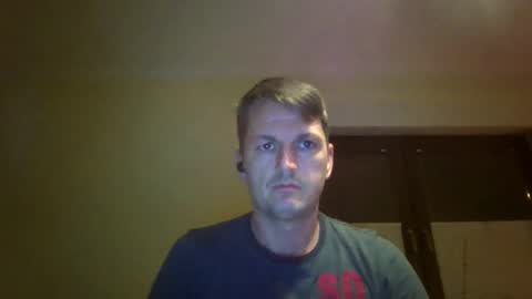 Snapshot of piercingsxxx chatting on 12/21/25, 04:03 piercingsxxx online show from 12/21/25, 04:03