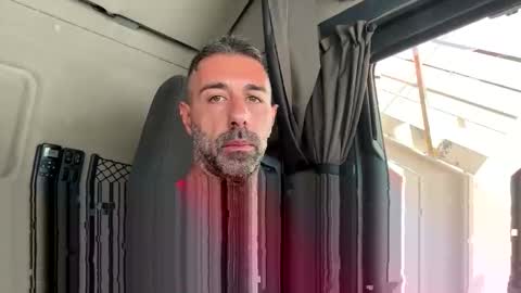 Snapshot of pierotu chatting on 09/23/25, 08:06 pierotu online show from 09/23/25, 08:06