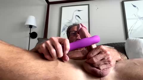 pierre8inch online show from 01/02/25, 05:29