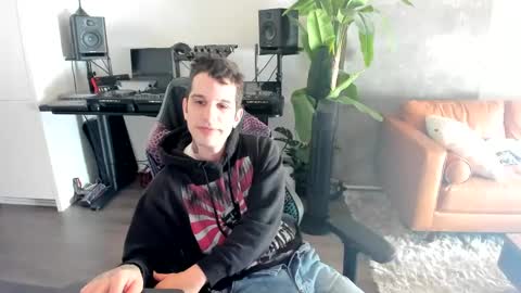 Snapshot of pierrefitch chatting on 03/11/25, 01:56 Pierre Fitch online show from 03/11/25, 01:56