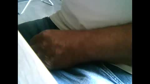 Snapshot of pietersen63 chatting on 05/03/26, 02:01 pieter online show from 05/03/26, 02:01