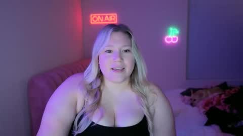 Piggy Rose online show from 01/08/26, 01:30