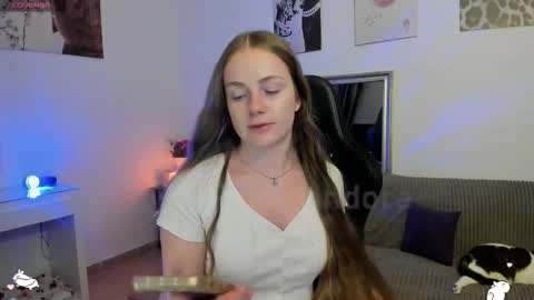 Snapshot of piinkpandora chatting on 03/26/26, 08:25 PiinkPandora online show from 03/26/26, 08:25