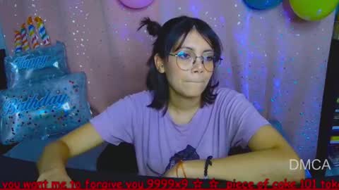 Snapshot of piixiie_d_oll chatting on 03/08/26, 02:59 Andrea G online show from 03/08/26, 02:59