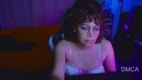 Snapshot of piixiie_d_oll chatting on 07/16/26, 02:39 Andrea G online show from 07/16/26, 02:39