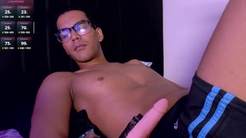 pikashuu7u7 online show from 10/11/25, 05:39