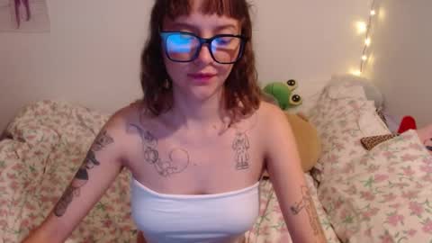 Snapshot of pikawiii chatting on 01/16/25, 01:16 ill be back on monday 18th of november online show from 01/16/25, 01:16