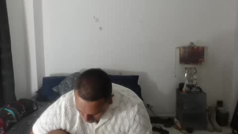 Snapshot of pikoro_gomez chatting on 02/02/25, 04:37 pikoro_gomez online show from 02/02/25, 04:37