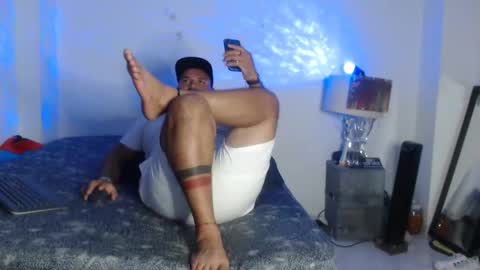 Snapshot of pikoro_gomez chatting on 02/17/25, 02:42 pikoro_gomez online show from 02/17/25, 02:42