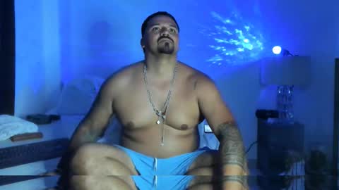 Snapshot of pikoro_gomez chatting on 10/22/25, 02:01 pikoro_gomez online show from 10/22/25, 02:01