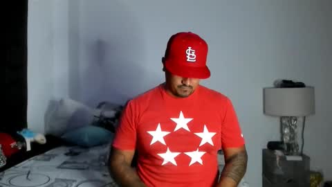 Snapshot of pikoro_gomez chatting on 11/14/25, 02:10 pikoro_gomez online show from 11/14/25, 02:10