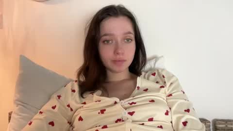 Snapshot of pileacadieri__ chatting on 12/28/24, 09:52 Trisha     online show from 12/28/24, 09:52