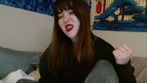 PilloGoddess online show from 12/04/24, 02:48