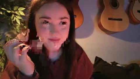 Snapshot of pillogoddess chatting on 03/08/26, 03:54 PilloGoddess online show from 03/08/26, 03:54