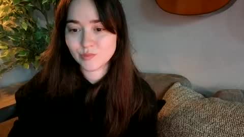 Snapshot of pillogoddess chatting on 07/05/26, 05:03 PilloGoddess online show from 07/05/26, 05:03