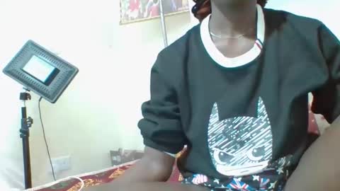 pinah1997 online show from 02/27/26, 03:06