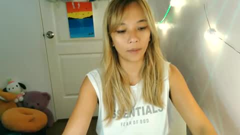 pinay beauty14 online show from 02/17/25, 10:58